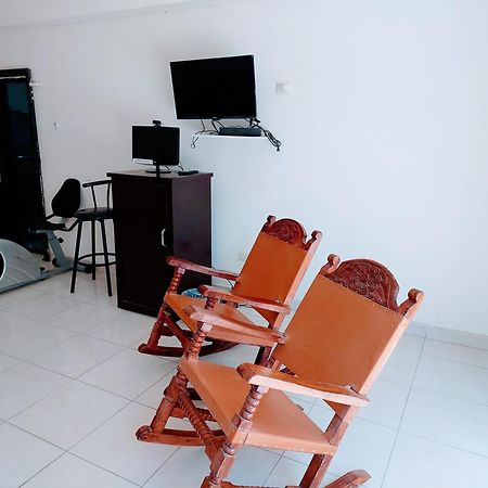 Departamento 22 Centrico,Cerca De Los Destinos Clave, Cas, Consulado, Centro De Gobierno Y Galerias Mall Hermosillo Esterno foto